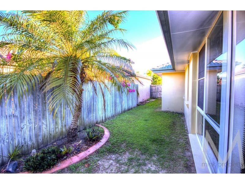 11 Watergum place, Landings, Twin Waters QLD 4564