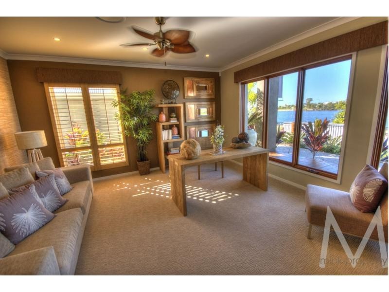 26 TOMKINS Parade, BIRTINYA ISLAND, Birtinya QLD 4575