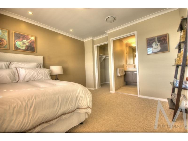 26 TOMKINS Parade, BIRTINYA ISLAND, Birtinya QLD 4575
