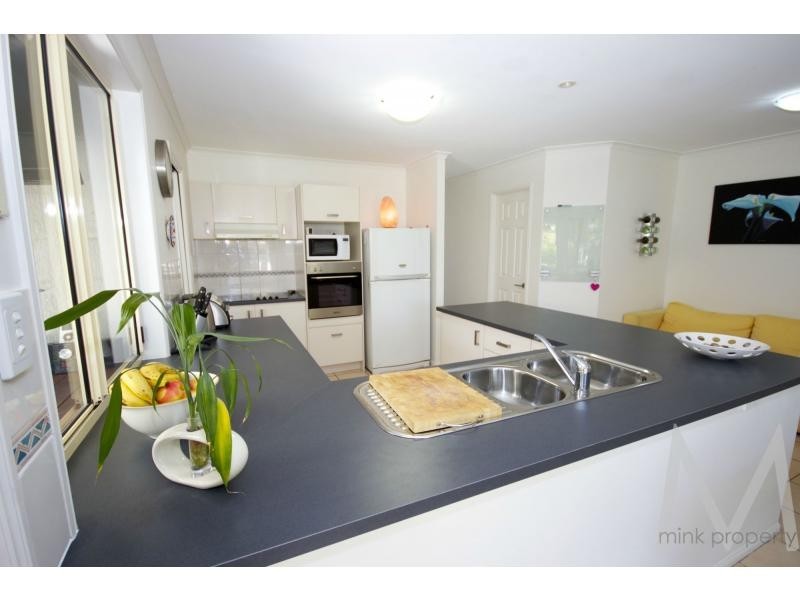 37 GLENFIELDS Boulevard, Mountain Creek QLD 4557