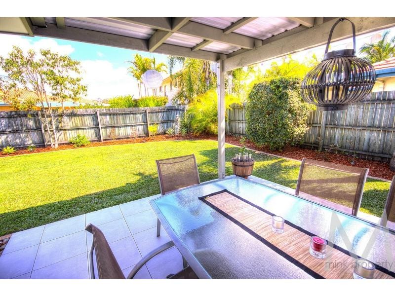 37 GLENFIELDS Boulevard, Mountain Creek QLD 4557