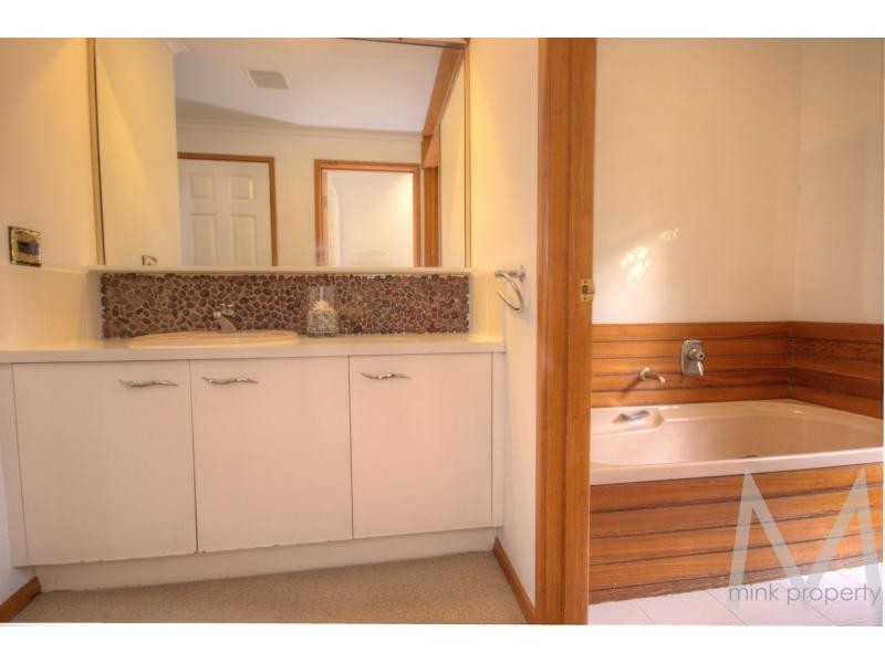 31 Monteray Street, Mountain Creek QLD 4557