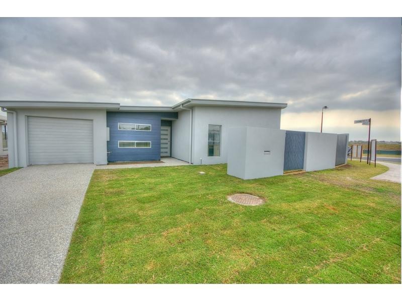 1 SWEETLIP Circuit, BRIGHTWATER, Mountain Creek QLD 4557
