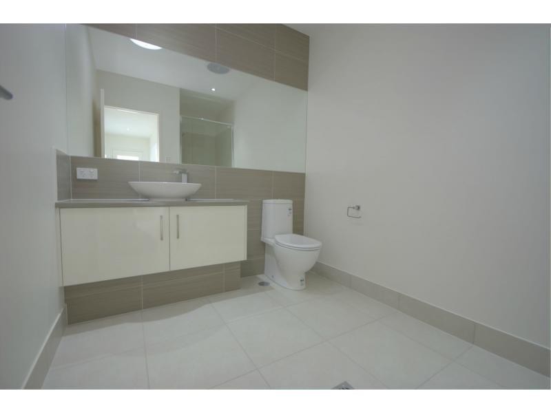 1 SWEETLIP Circuit, BRIGHTWATER, Mountain Creek QLD 4557