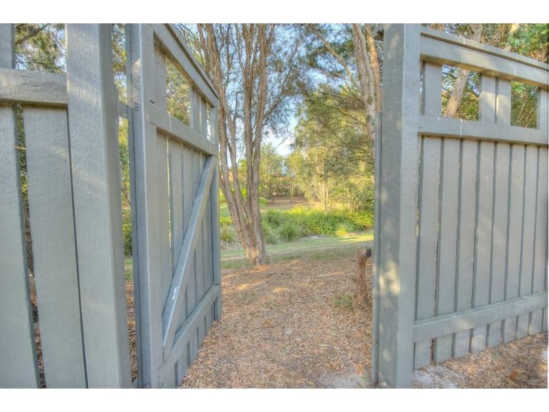 1 Lanata Crescent, Glenfields, Mountain Creek QLD 4557