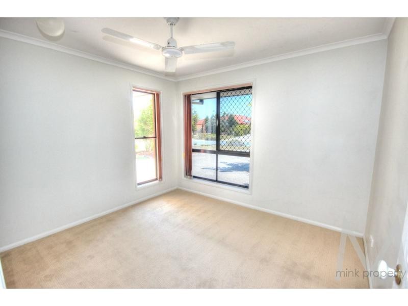 1 Lanata Crescent, Glenfields, Mountain Creek QLD 4557