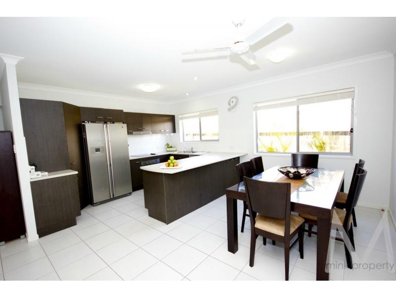 21 Riverstone Crescent, Ivadale Lakes, Little Mountain QLD 4551