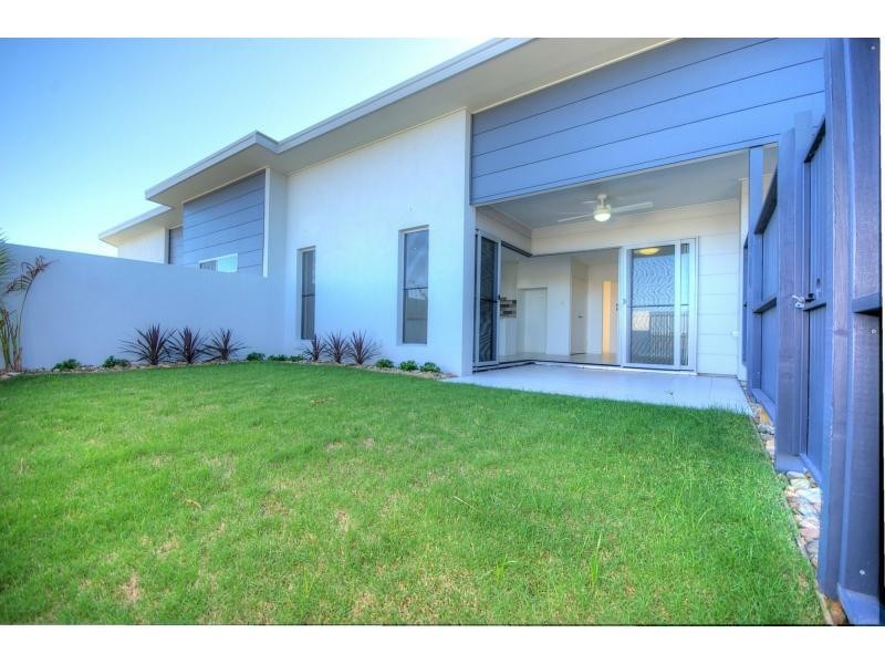 3 TARWHINE Place, BRIGHTWATER, Mountain Creek QLD 4557