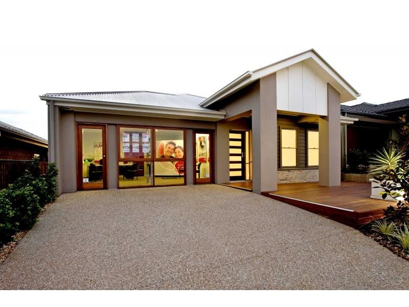 9 Dandenong Avenue, Mount View Estate, Redbank Plains QLD 4301