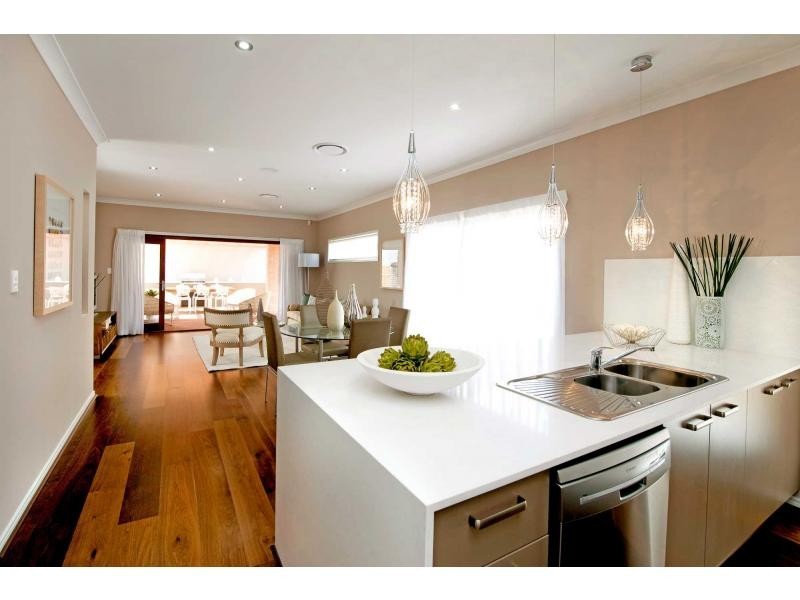 9 Dandenong Avenue, Mount View Estate, Redbank Plains QLD 4301