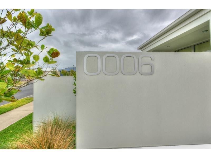 6 Osmanthus Court, Brightwater, Mountain Creek QLD 4557