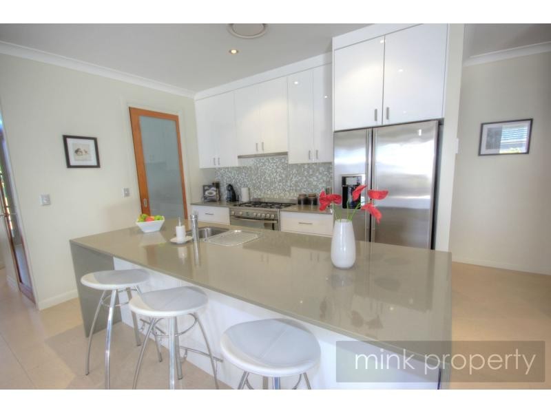 9 FLINDERSIA Place, BRIGHTWATER, Mountain Creek QLD 4557