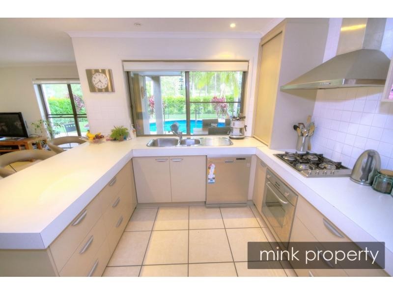 134 Karawatha Drive, Mountain Creek QLD 4557