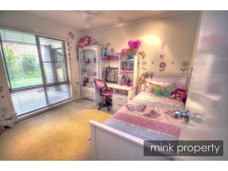 134 Karawatha Drive, Mountain Creek QLD 4557