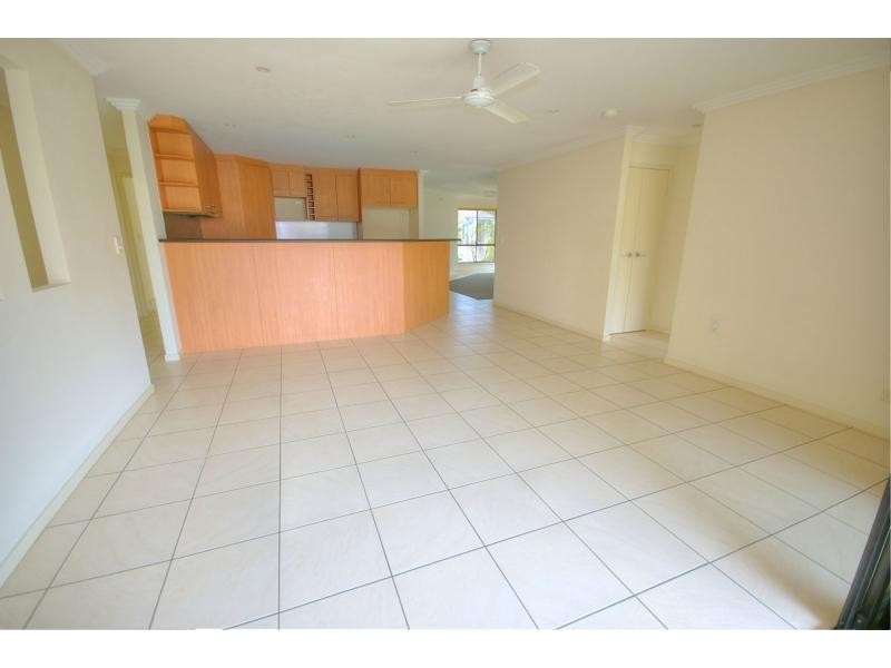 44 Sailfish Drive, Mountain Creek QLD 4557