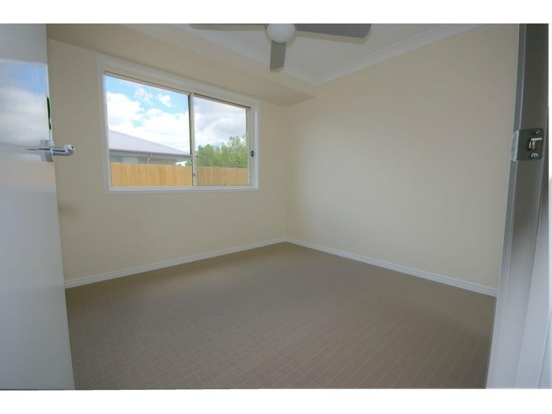 4 Maidenhair Drive, Woodgrove, Beerwah QLD 4519