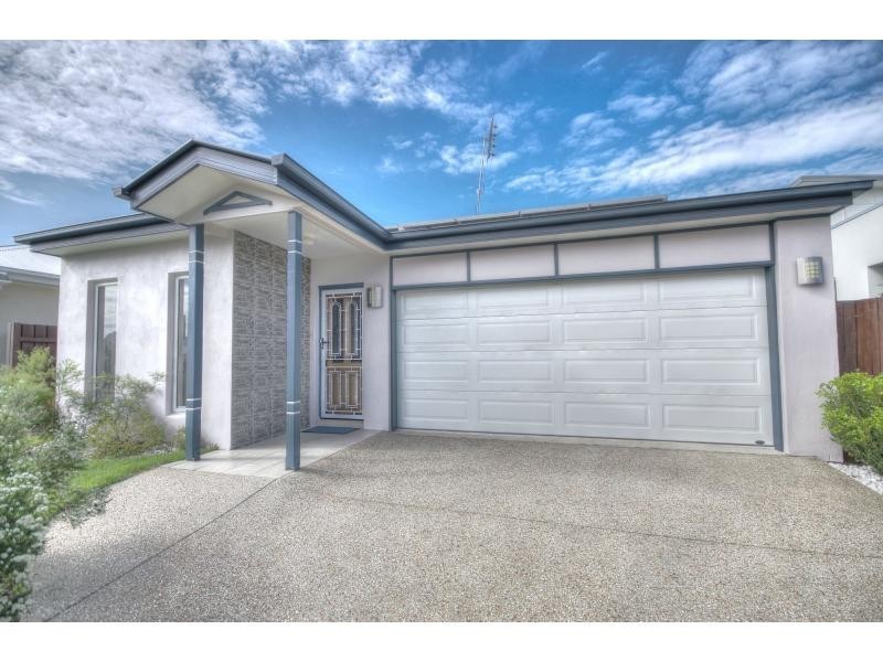 31 Myrtle Place, Brightwater, Mountain Creek QLD 4557