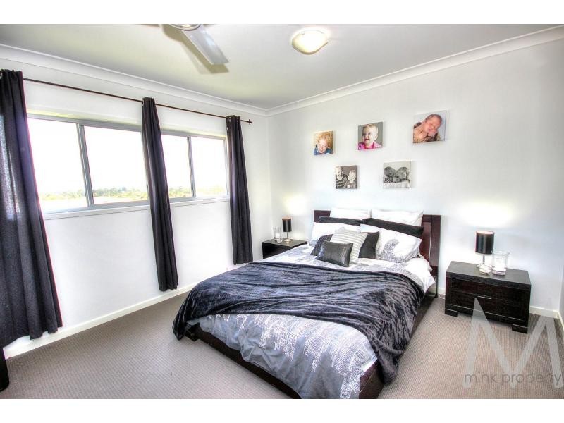 21 Riverstone Crescent, Ivadale Lakes, Little Mountain QLD 4551