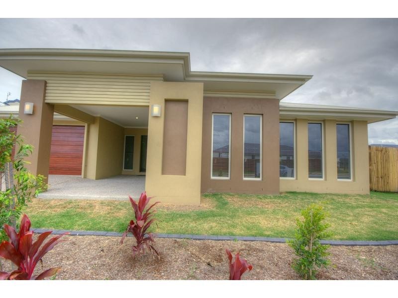 19 Tibouchina Street, Brightwater Estate, Mountain Creek QLD 4557