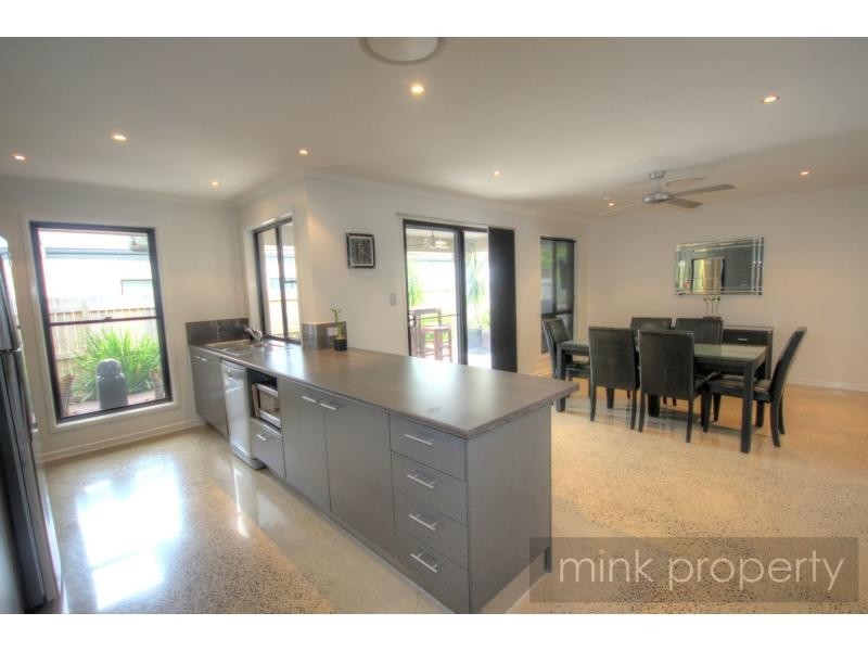 14 Flindersia Place, BRIGHTWATER, Mountain Creek QLD 4557