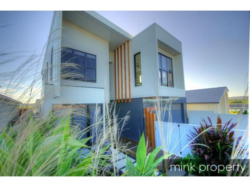 11 LAMATIA Drive, BRIGHTWATER, Mountain Creek QLD 4557