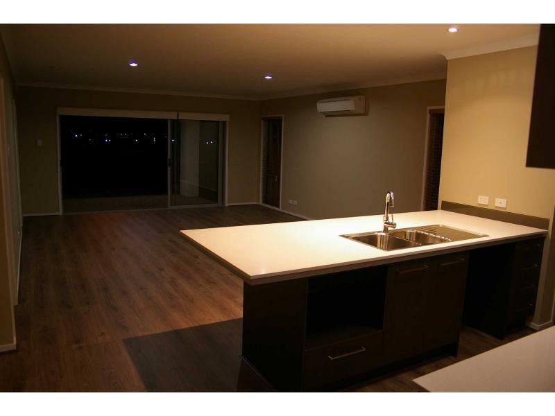 42 Tibouchina Street, Brightwater Estate, Mountain Creek QLD 4557