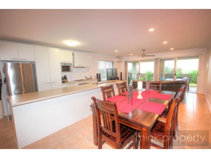 21 Wilkiea Street, Kawana Forest, Meridan Plains QLD 4551