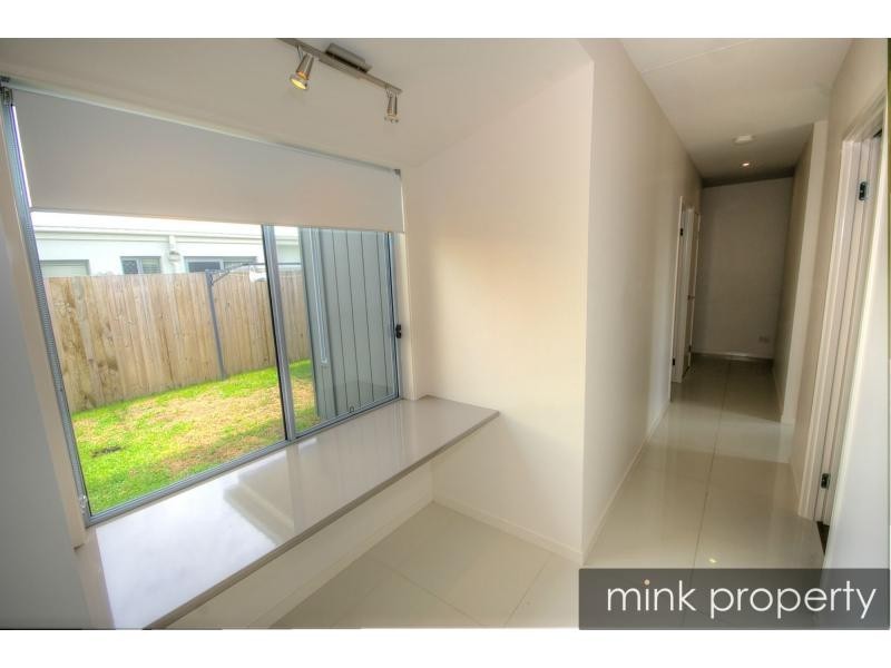 21 Galah Place, BRIGHTWATER, Mountain Creek QLD 4557