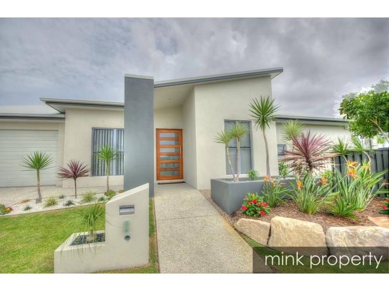 1 Tibouchina Street, BRIGHTWATER, Mountain Creek QLD 4557
