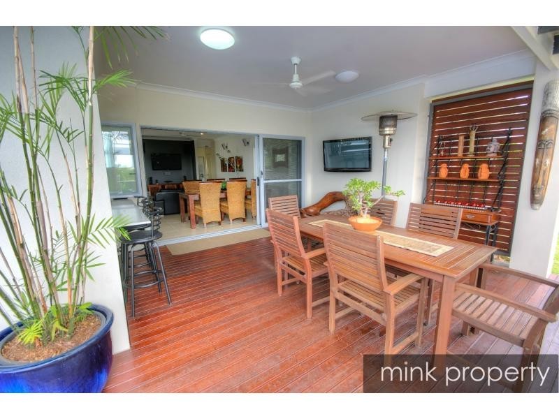 1 Tibouchina Street, BRIGHTWATER, Mountain Creek QLD 4557