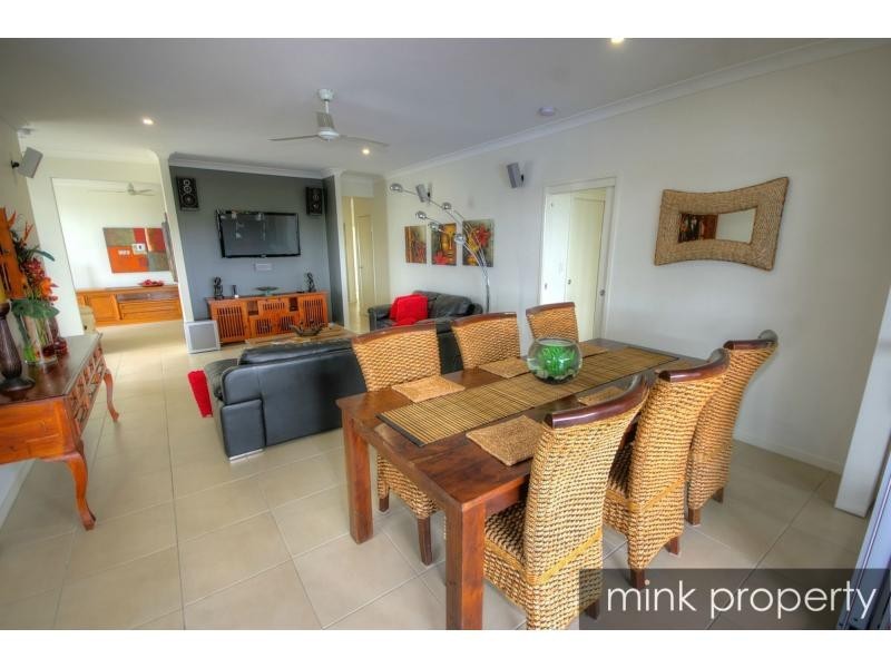 1 Tibouchina Street, BRIGHTWATER, Mountain Creek QLD 4557