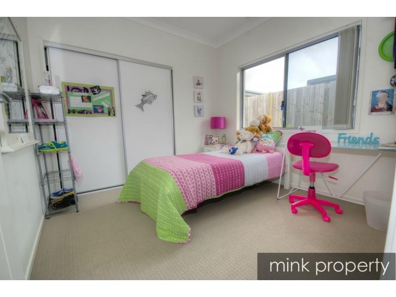 1 Tibouchina Street, BRIGHTWATER, Mountain Creek QLD 4557