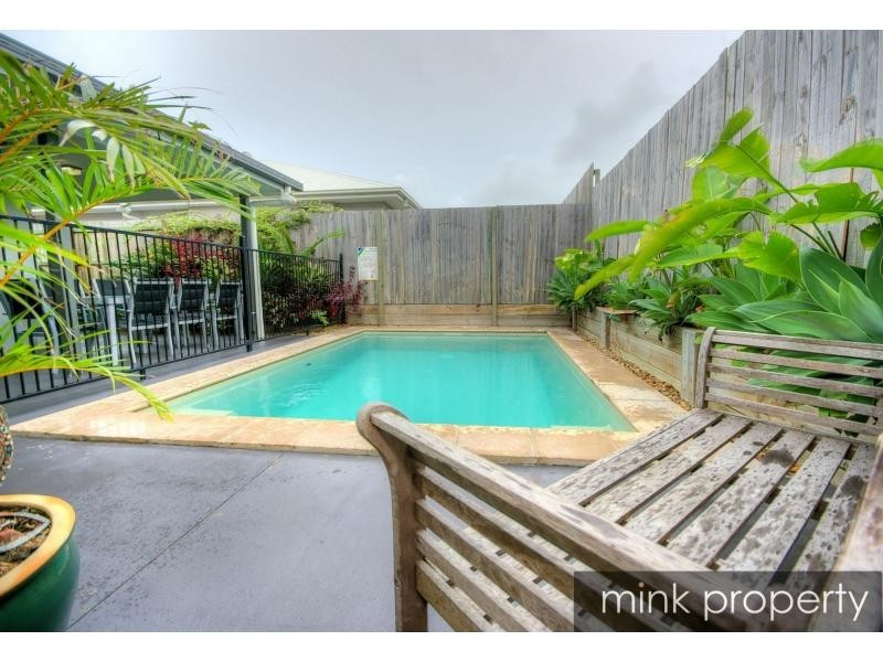 5 Quinine Crescent, BRIGHTWATER, Mountain Creek QLD 4557