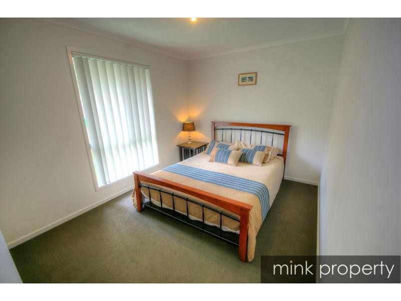 5 Quinine Crescent, BRIGHTWATER, Mountain Creek QLD 4557