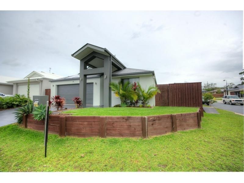 5 Quinine Crescent, BRIGHTWATER, Mountain Creek QLD 4557