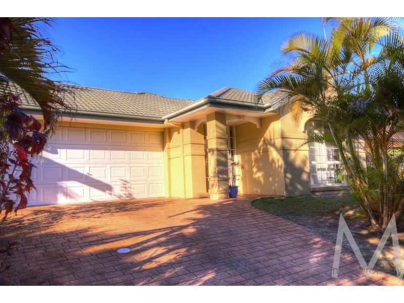 11 Watergum Place, Twin Waters QLD 4564