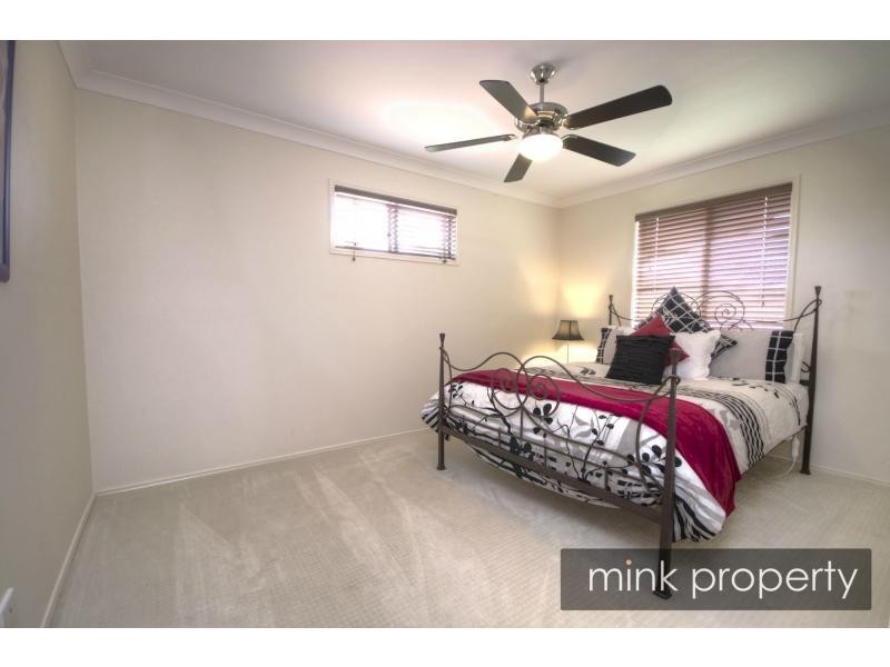 15 Petrale court, Mountain Creek QLD 4557