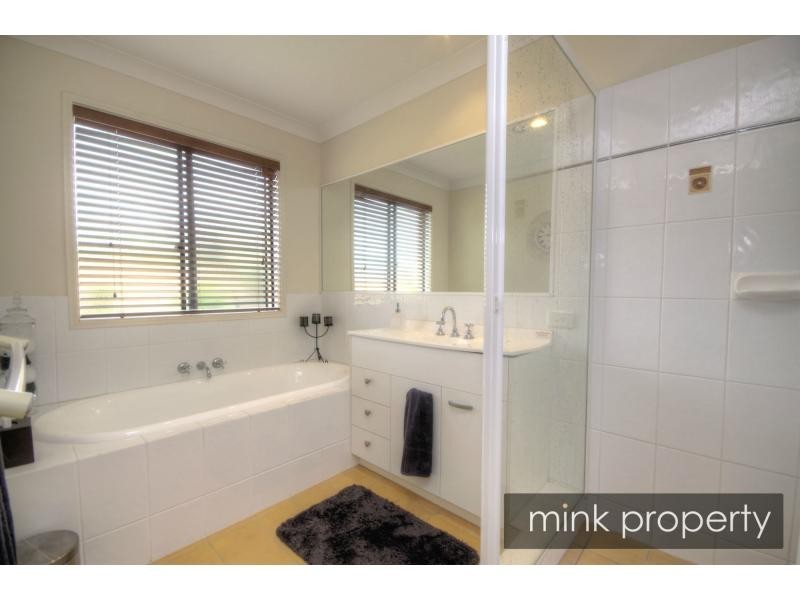 15 Petrale court, Mountain Creek QLD 4557