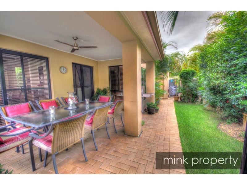 15 Petrale court, Mountain Creek QLD 4557