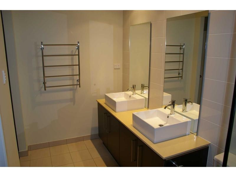 9 Parrot Place, Brightwater Estate, Mountain Creek QLD 4557