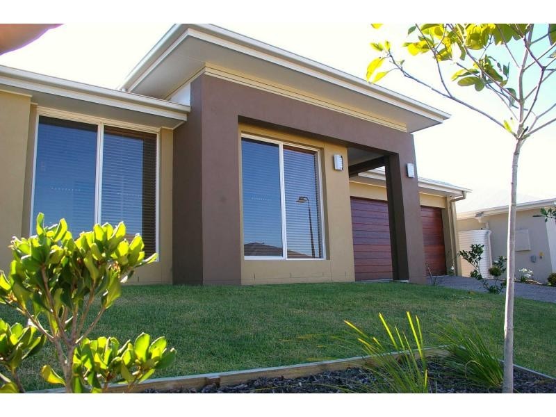 9 Parrot Place, Brightwater Estate, Mountain Creek QLD 4557