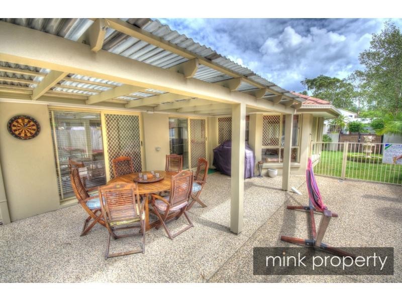 5 Carbeen Court, Mountain Creek QLD 4557