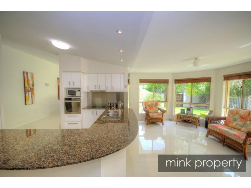 5 Carbeen Court, Mountain Creek QLD 4557