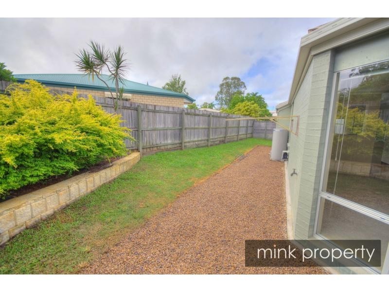 9 Calais Court, Kuluin QLD 4558