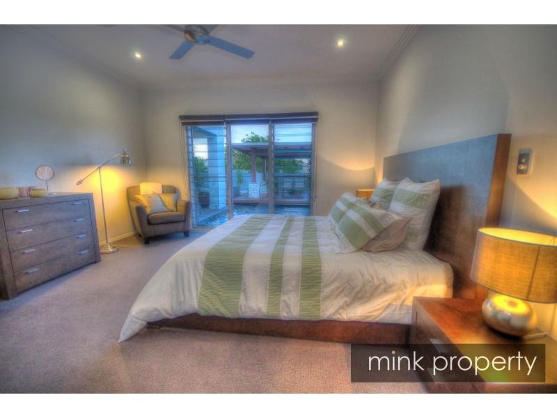 10 Outrigger Street, Lake Kawana, Wurtulla QLD 4575