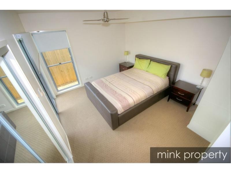 21 Galah Place, BRIGHTWATER, Mountain Creek QLD 4557