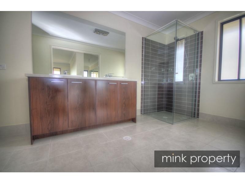 5 AIRLIE CLOSE, Brightwater, Mountain Creek QLD 4557