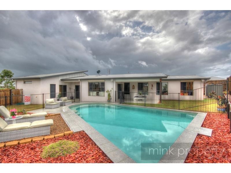 43 Tibouchina Street, BRIGHTWATER, Mountain Creek QLD 4557