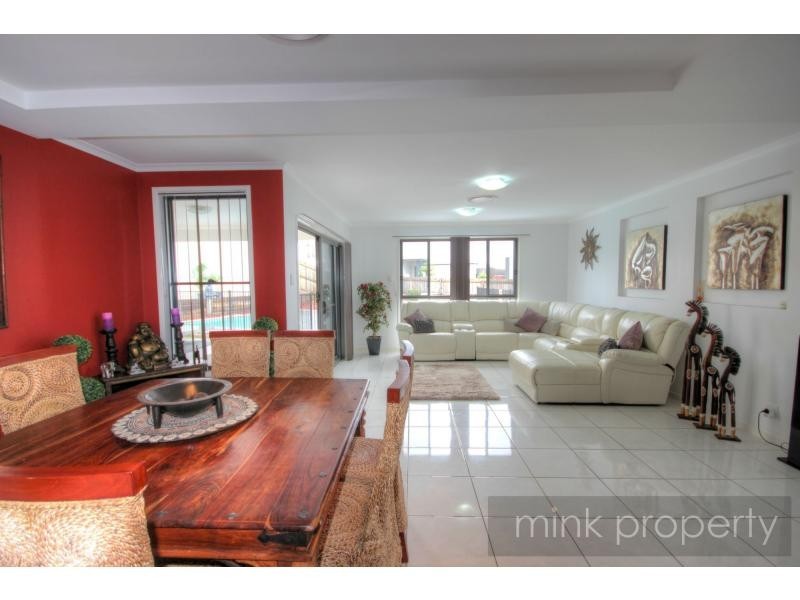 43 Tibouchina Street, BRIGHTWATER, Mountain Creek QLD 4557