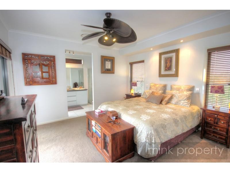 43 Tibouchina Street, BRIGHTWATER, Mountain Creek QLD 4557